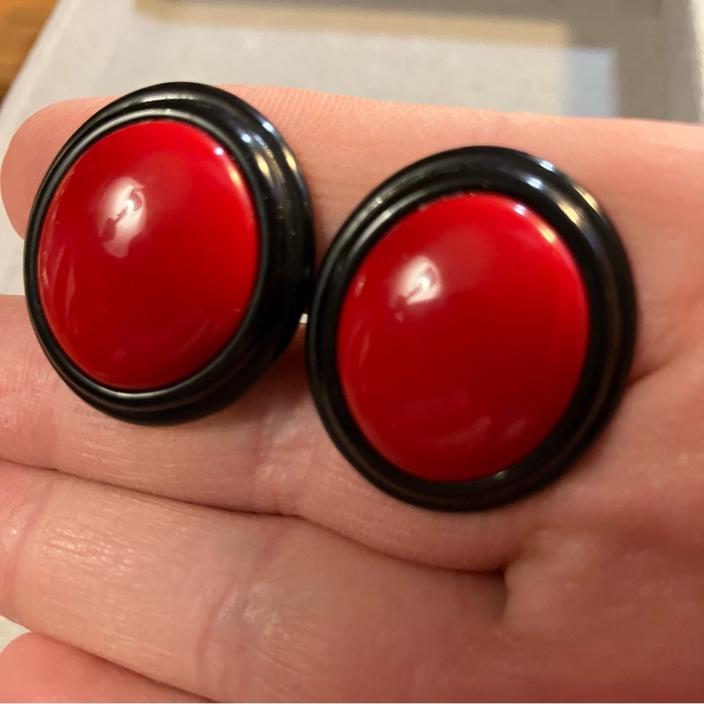 Vintage Acrylic Bold Red & Black Oval Button Clip On Earrings